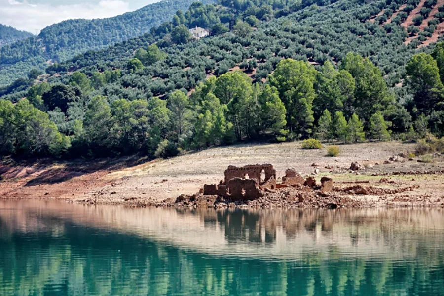 Embalse del Tranco: cómo la sencillez es la mayor de las fortunas